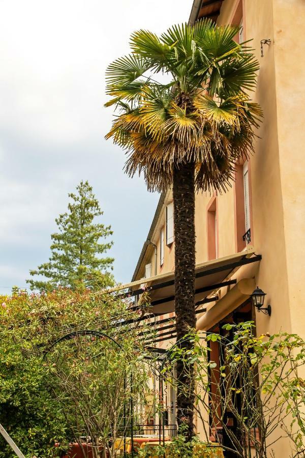 Hotel Restaurant Les Touristes Vals-les-Bains Exterior photo